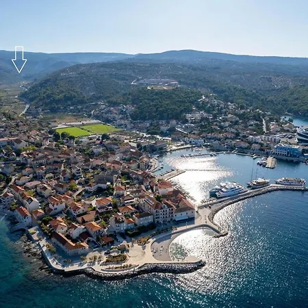 Ani! Traditional And Luxurious 4-bedroom With Heated Pool And Sea Views * Postira
